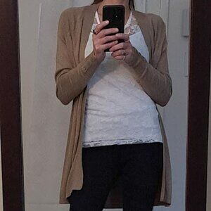 Toffee cardigan Suzy Shier Small brand new never worn